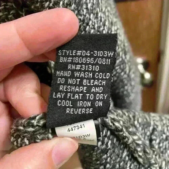 Women AB Studio 3/4 Wide Sleeves Gray Casual  Work Cardigan Button Sweater Sz S - Picture 7 of 11